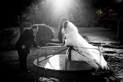 finally back with some wedding pics for my ww ladies and gents