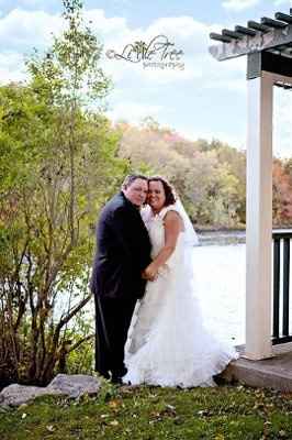 finally back with some wedding pics for my ww ladies and gents