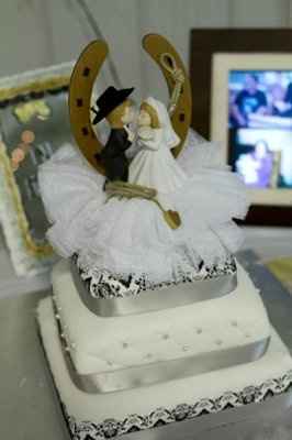 Let's see those Cake Toppers!!