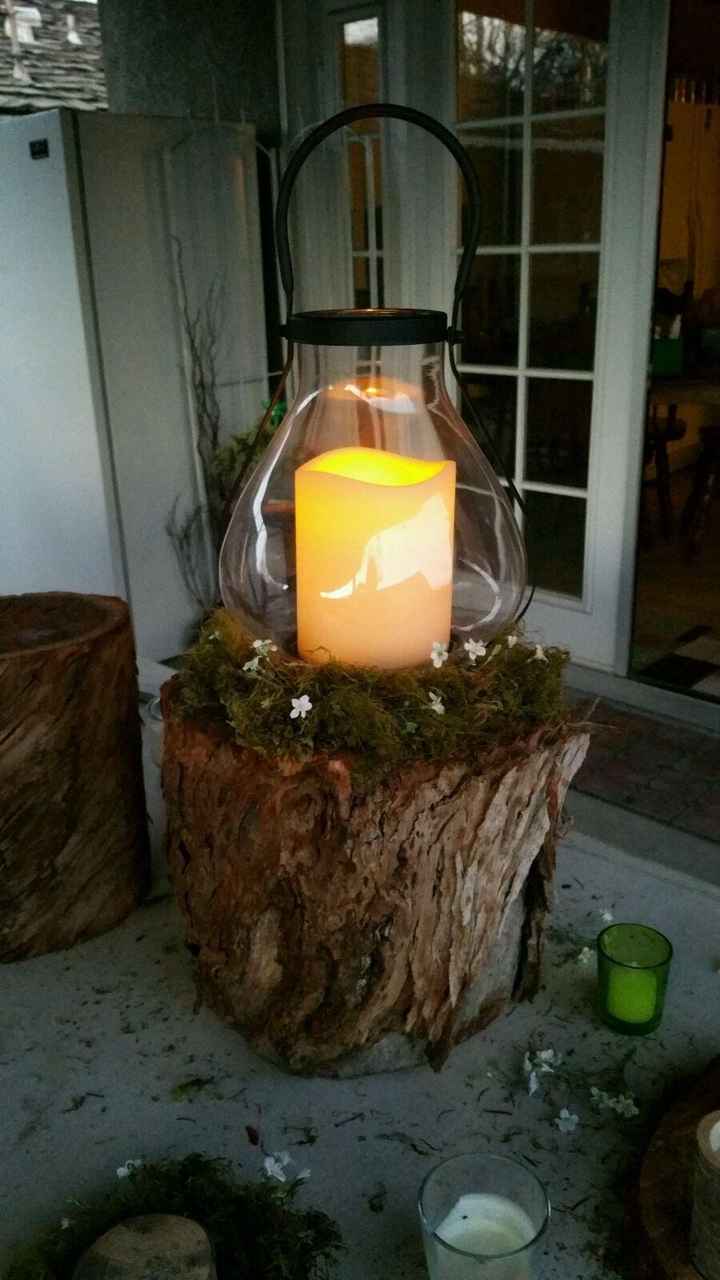 Metal lantern for aisle decor
