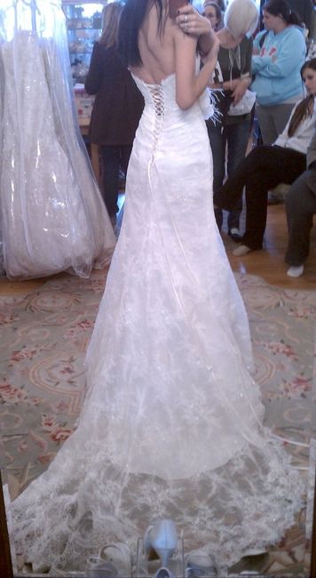what does your wedding dress look like?!?!?