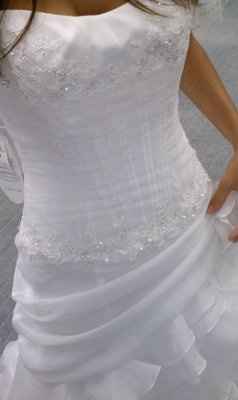 So I officially need to pick out a new dress :(