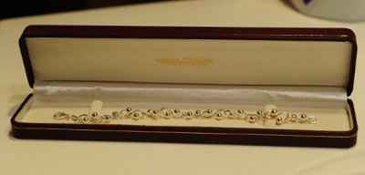 Let's talk wedding jewelry/ Bling!