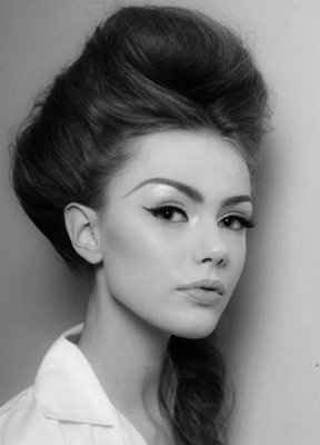 Need some retro hair inspiration....