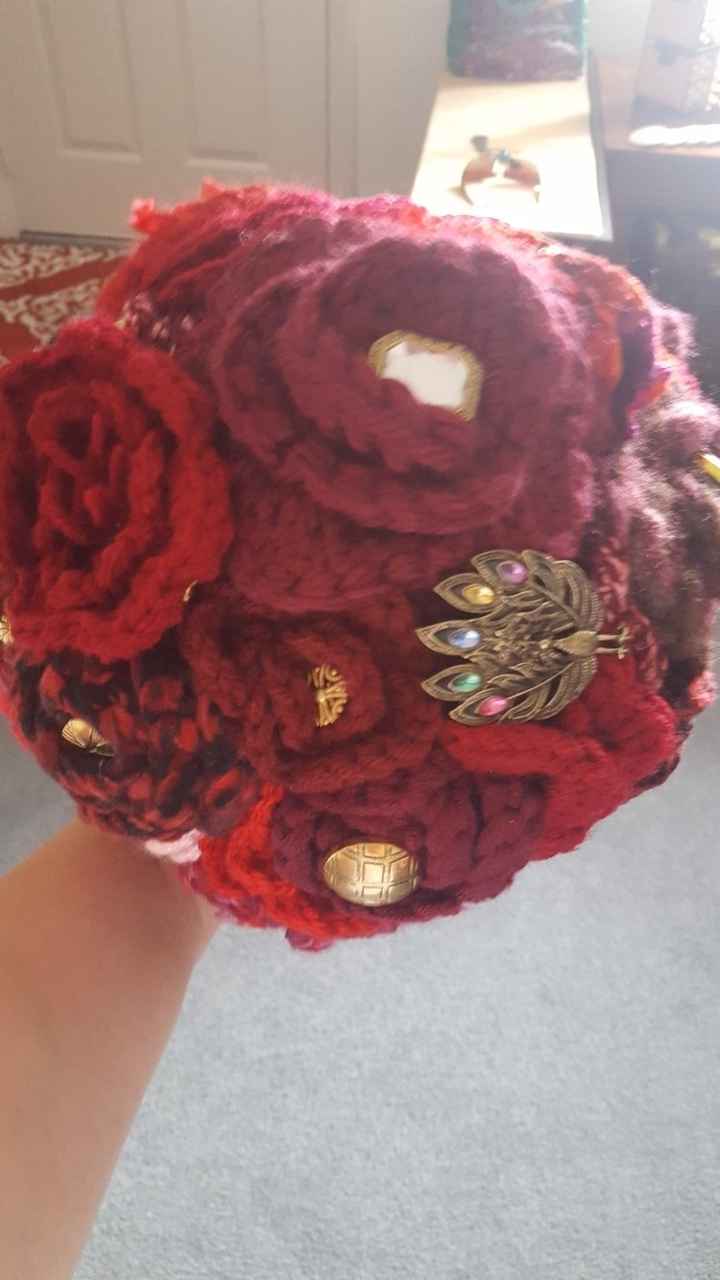 Brooch bouquet... for bridesmaids? - 1