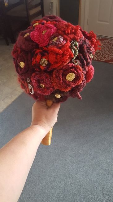 Brooch bouquet... for bridesmaids? 4