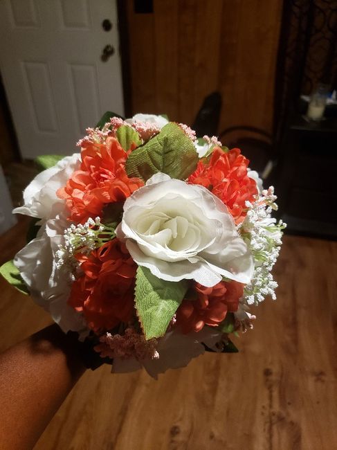 Doing my own bouquets!!! 3