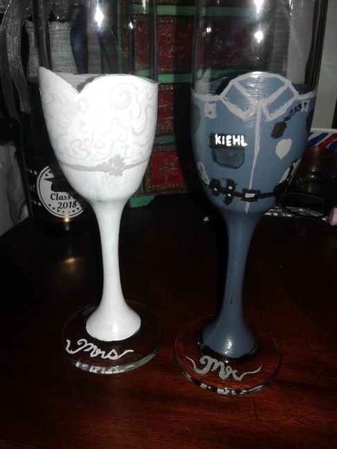 diy painted champagne glasses 4