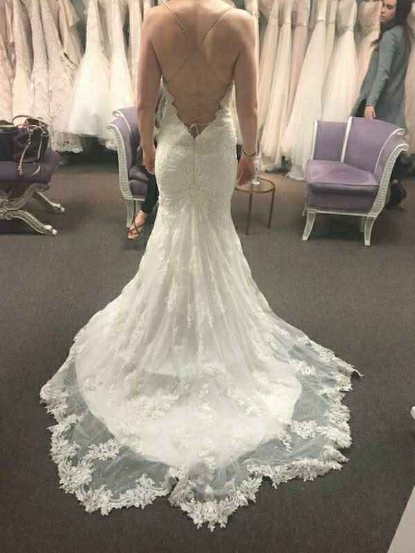 Between two dresses - 2