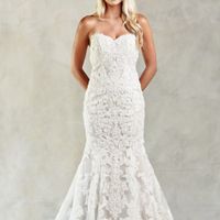 Wedding dress color vs wedding colors - 1