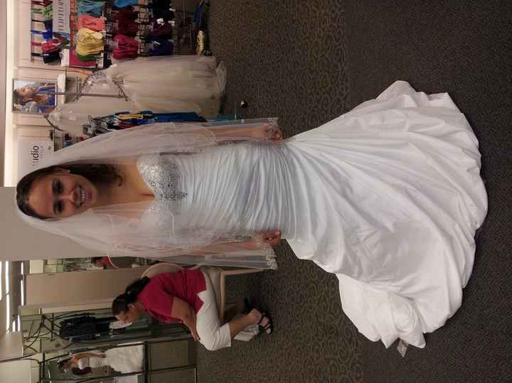 In love all over again... with my dress that is!