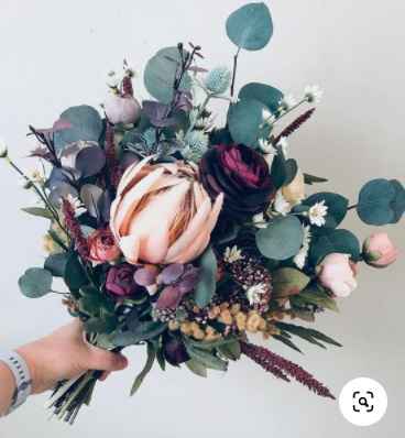 What Is Your Bouquet Style? 💐 - 1