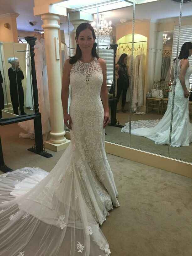 "Who are you wearing tonight?" New member, first post