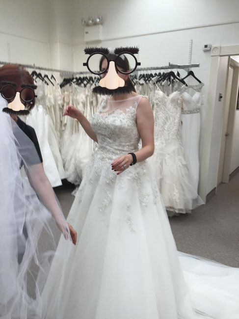 Show me your dress!