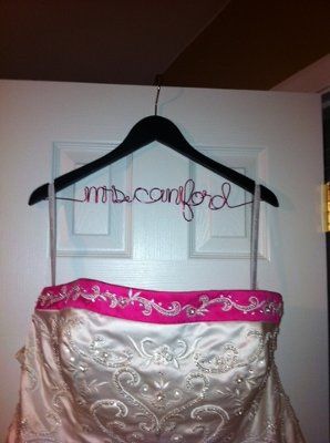 Dress and Hanger Came In