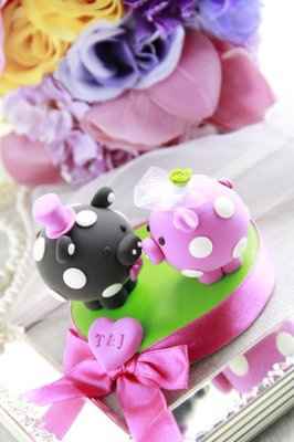 Cake Toppers...I'm excited!