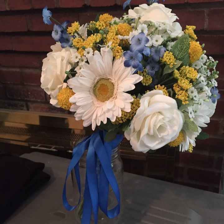 DIY Bouquets, boutenierres, centerpieces, etc.....