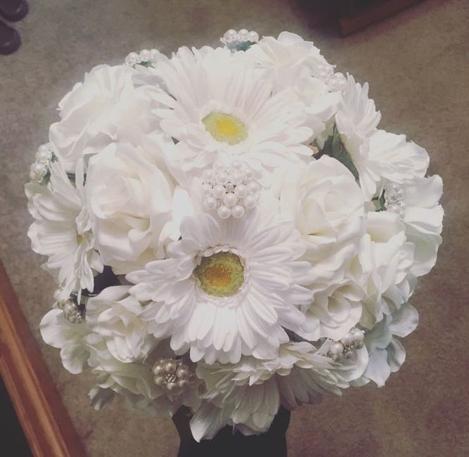 DIY Centerpieces & bouquets? - 1