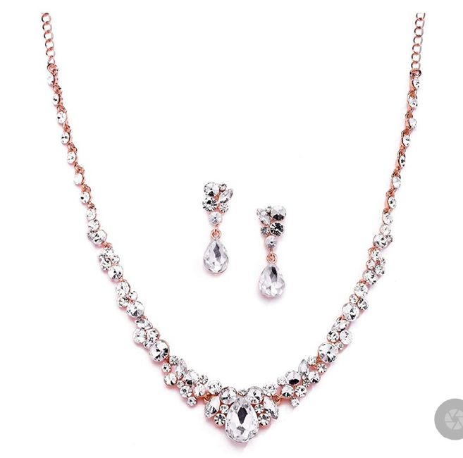 Let me see your Jewelry! If your good with accessorizing please help! Inspiration needed! - 11