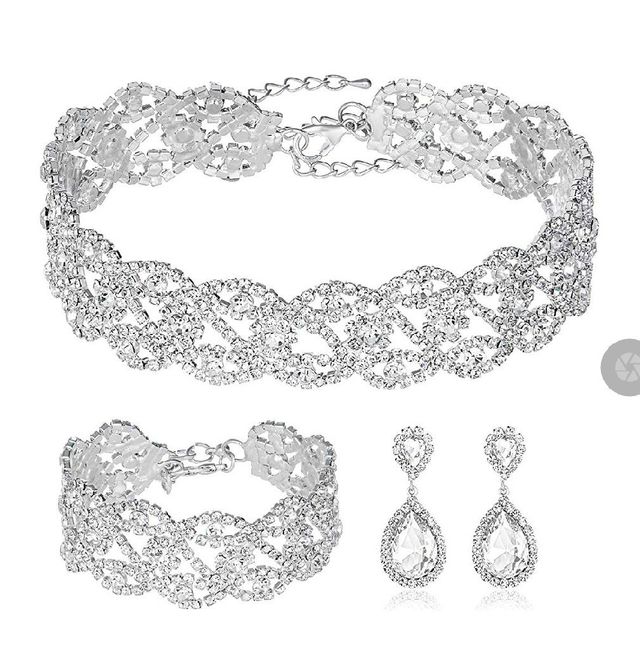 Let me see your Jewelry! If your good with accessorizing please help! Inspiration needed! - 15