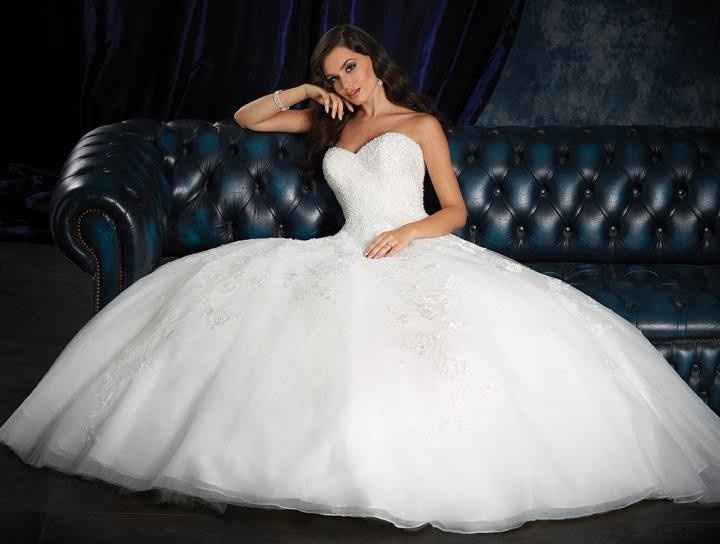 Need Dress Recommendations! -AA Affected Bride