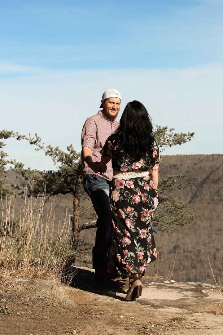 Favorite engagement pictures! - 2