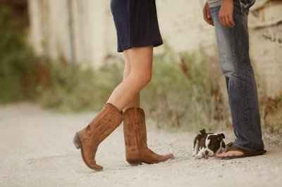 SHOW ME UR COWBOY BOOTS!!!