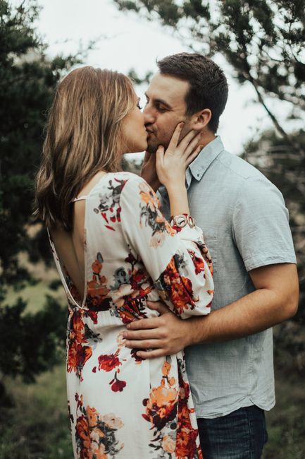We got our engagement pics back!! Pic Heavy!