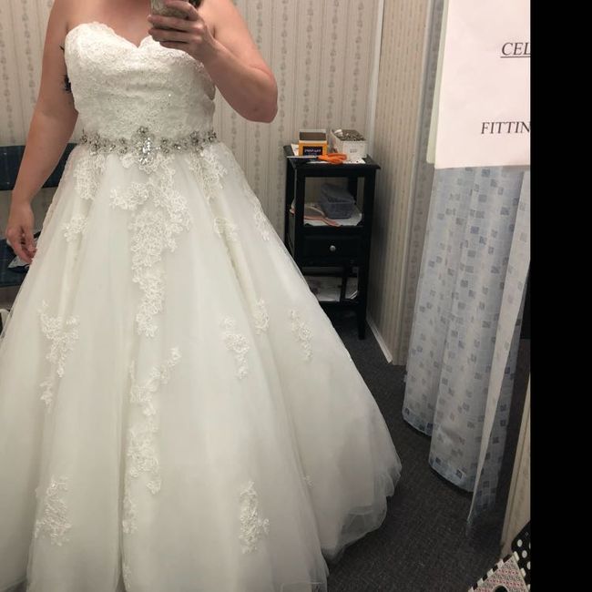 Where are all my “thicker” brides at? - 1