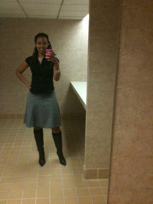 NWR: WW First Annual Diva Bathroom Pic Competition!!!!