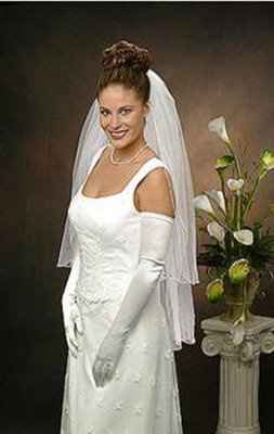All this veil talk - I need help finding one, too...