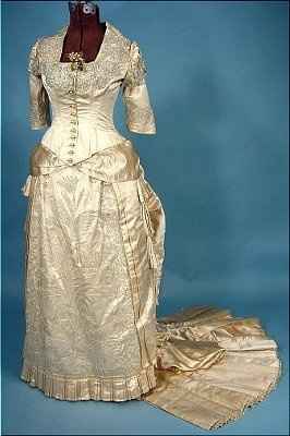 A History of the White Wedding Dress