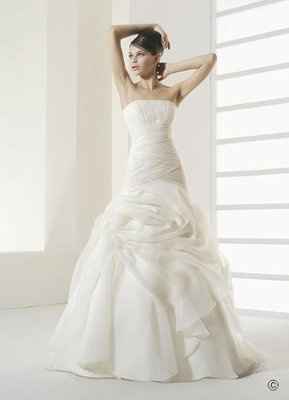 A History of the White Wedding Dress