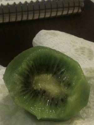 NWR: Kiwi, punks!