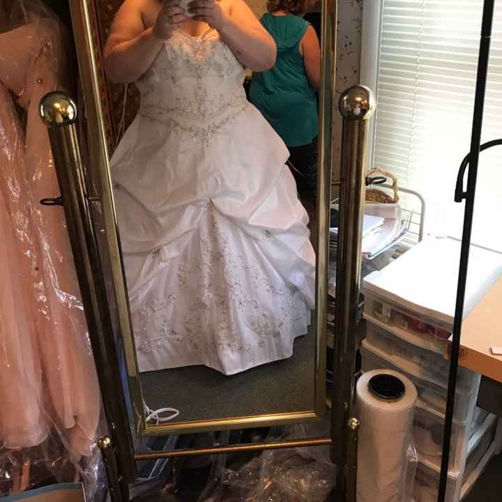 Size 22 & 24 brides!