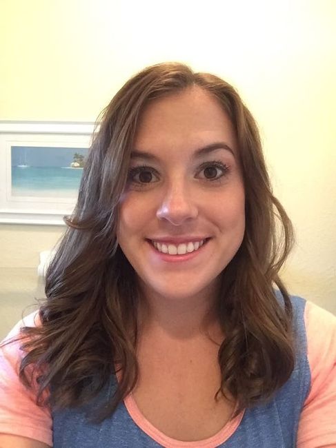 Airbrush makeup for e-pics