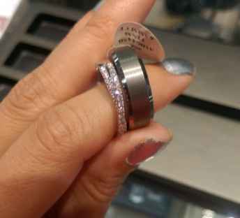 Show me those wedding bands!