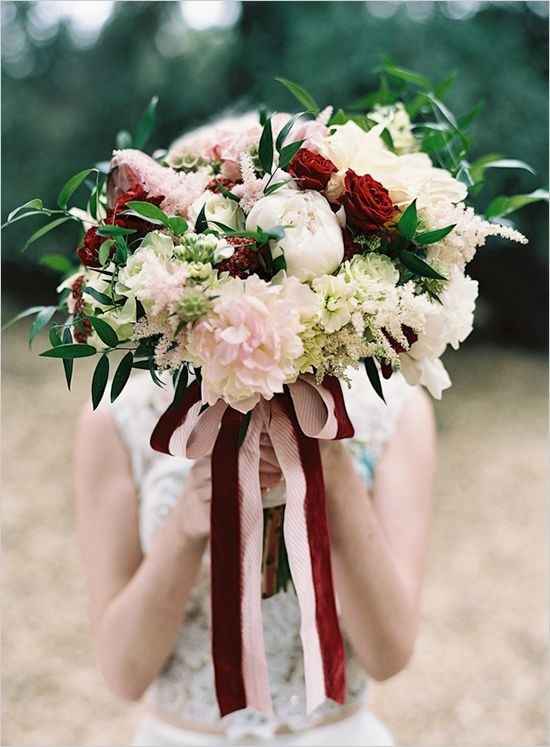 Bride's Bouquet - All White or Colorful?