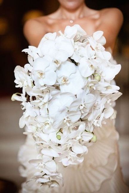 Calling all cascade style bouquets !
