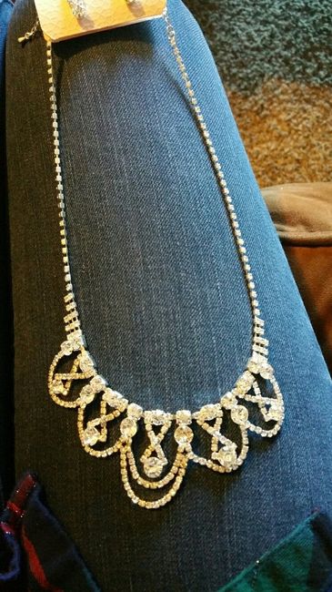 Wedding day jewelry