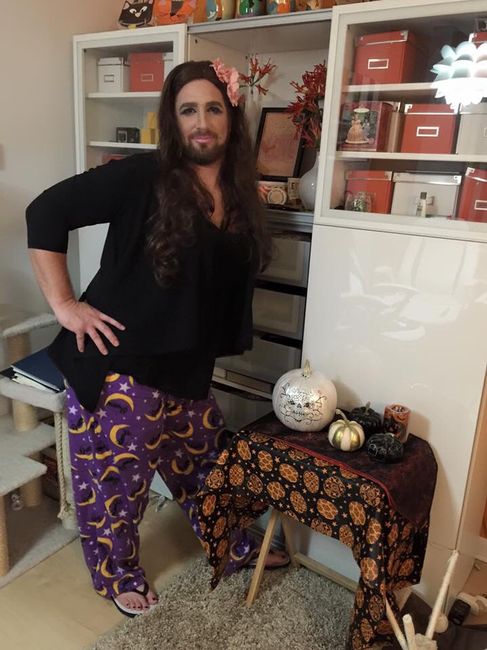 Show us your Halloween costumes with Fs! - 2
