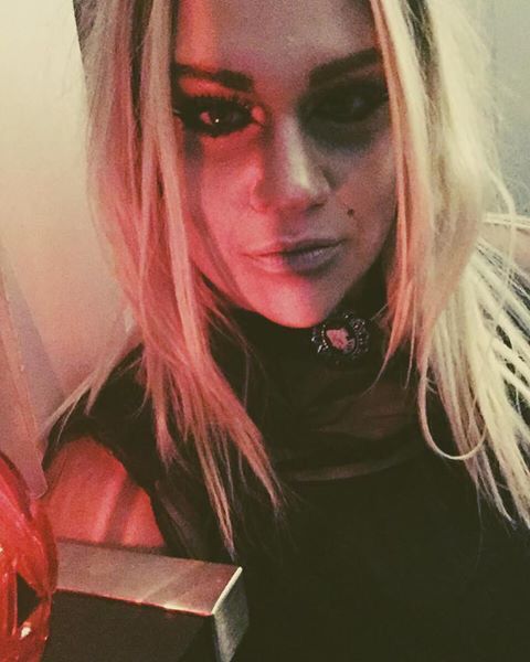 Show us your Halloween costumes with Fs! - 6