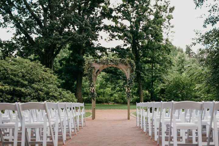 Isle Decor - 2