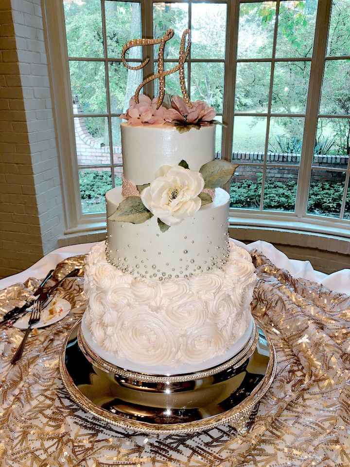 our GORGEOUS cake