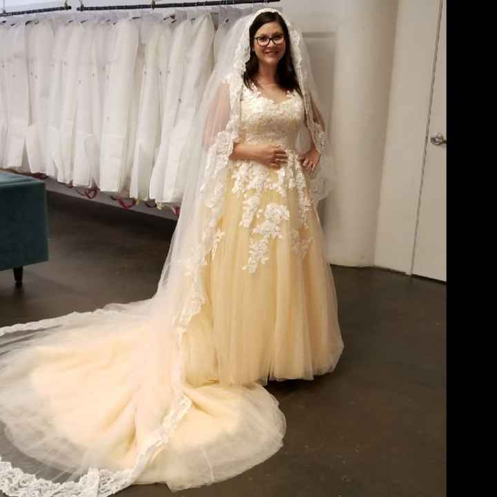 Please show your wedding dress, ladies - 1
