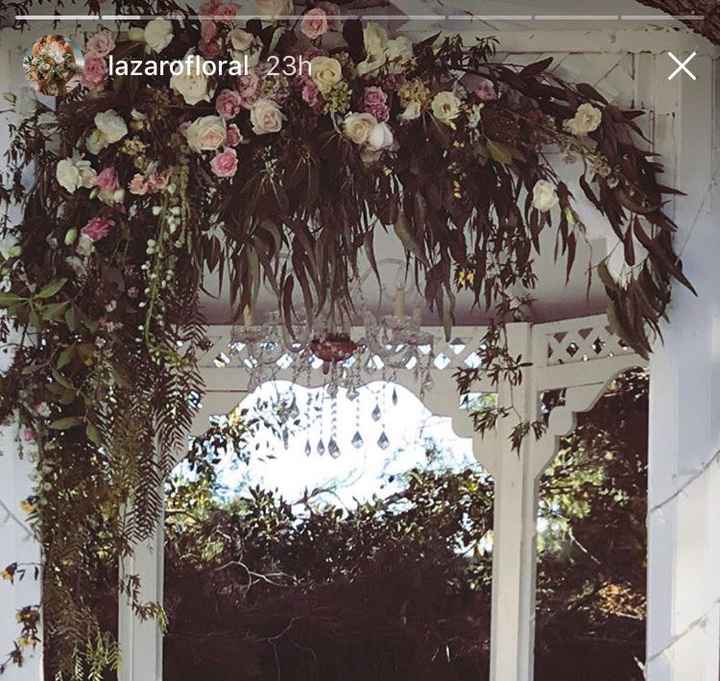 Floral arrangements pricing and examples...please help! - 1