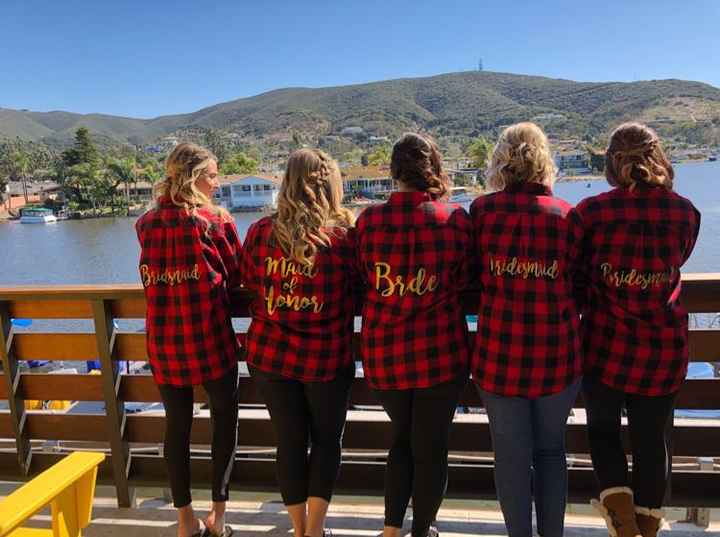Best place to get bridesmaid and bride robes? - 1