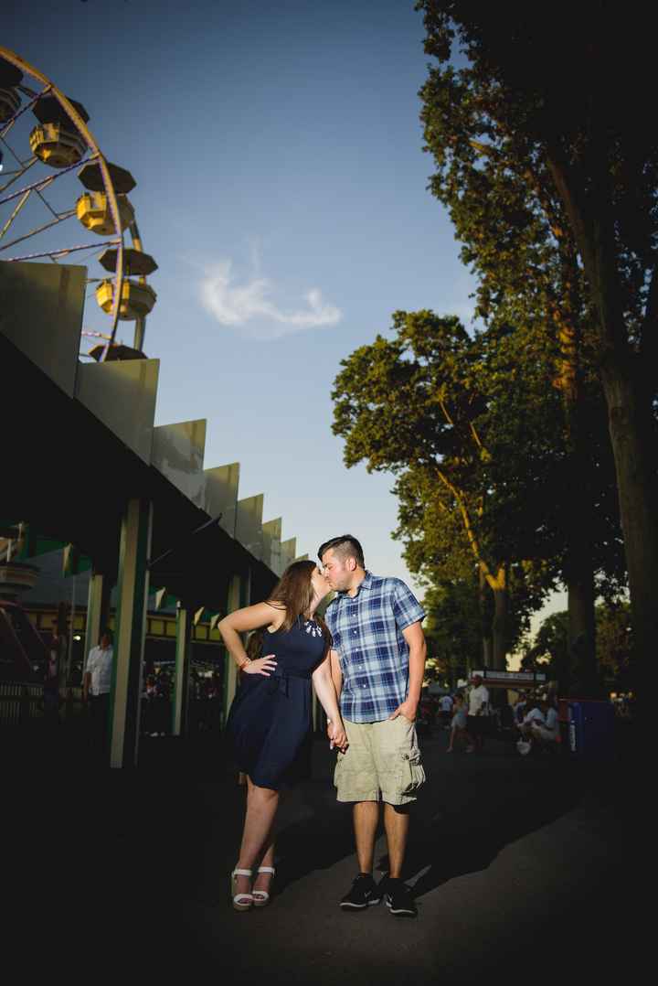 amusement park engagement pics!