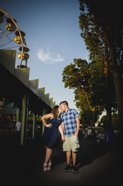 amusement park engagement pics!