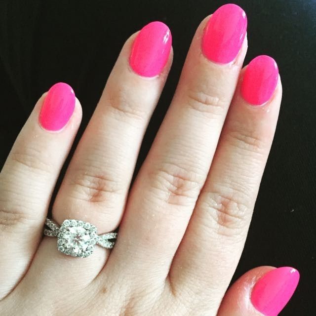 Let's see those beautiful rings lady's!